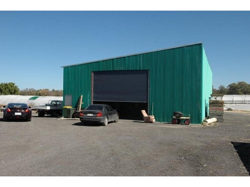 1095 Thomas Road, Oakford WA 6121