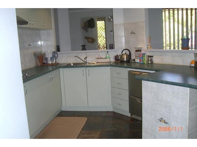 100 Lowanna Street, Armadale WA 6112