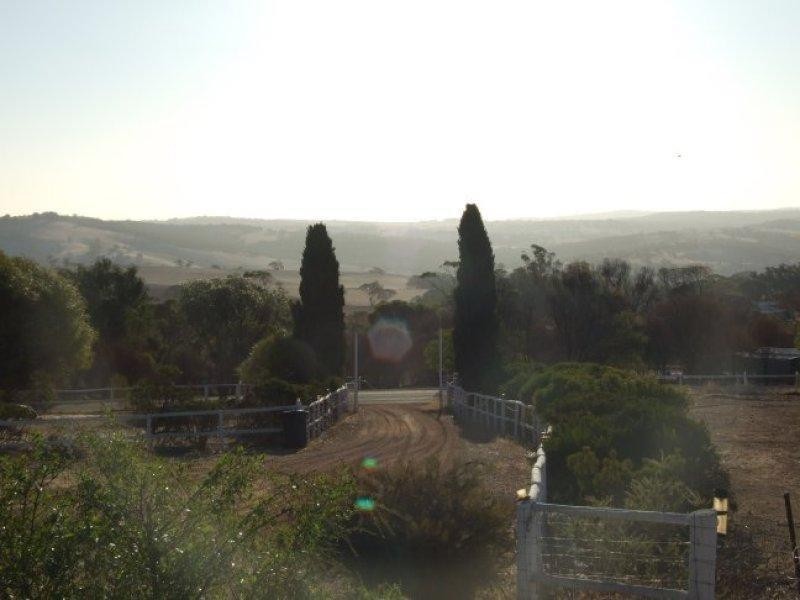 195 Folewood Rd, Toodyay WA 6566