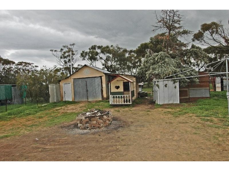 13 Forrest Street, Beverley WA 6304