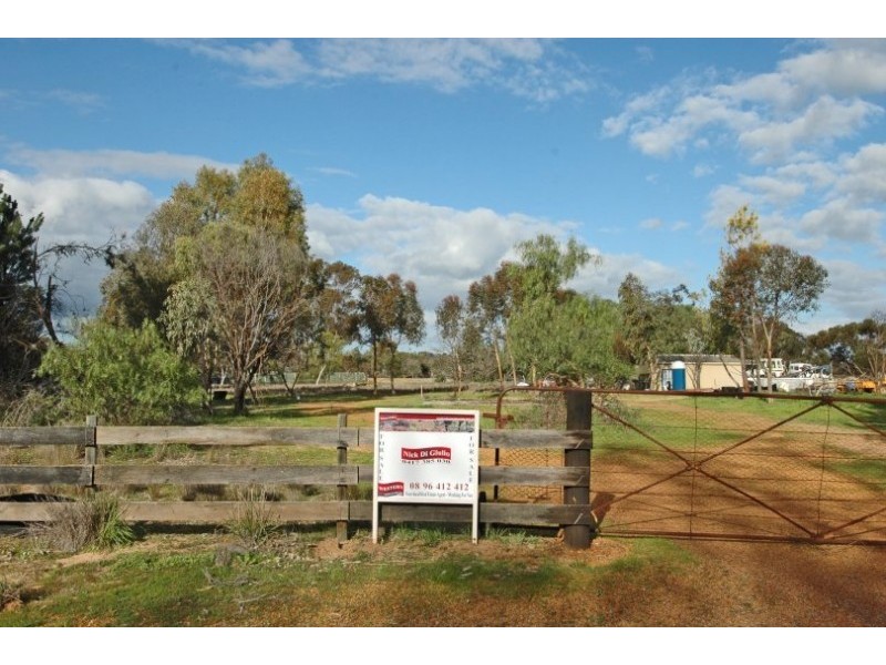 122 Lukin Street, Beverley WA 6304