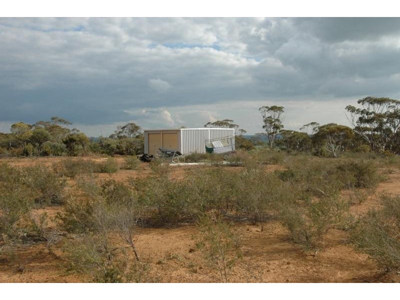 Lot 4, 4 Hayes Road, Quairading WA 6383