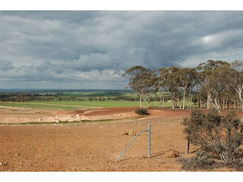 Lot 4, 4 Hayes Road, Quairading WA 6383