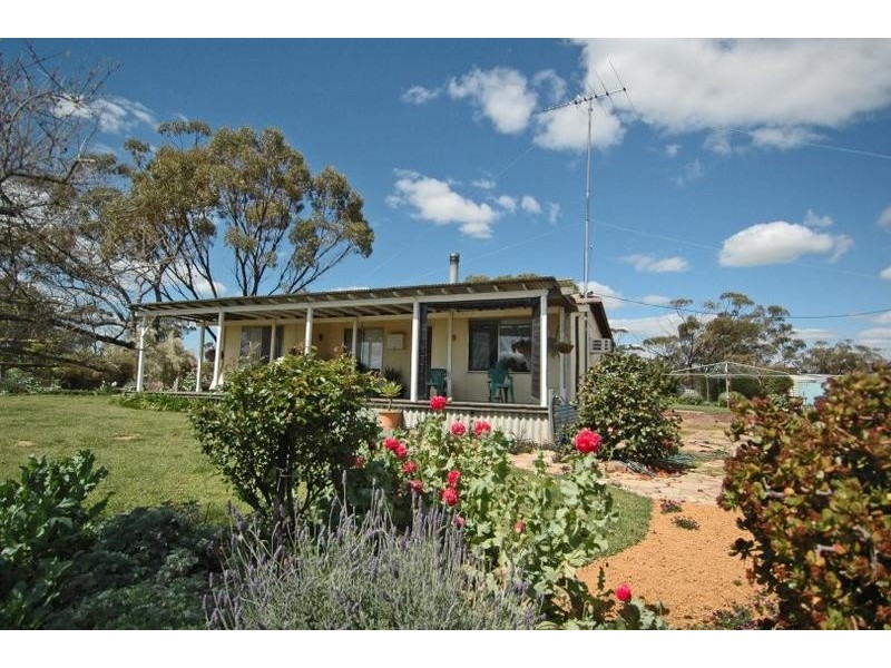 801 YENELIN ROAD, Pingelly WA 6308