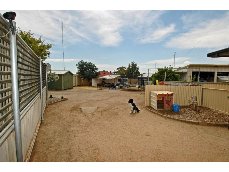 23 Main Street, Cunderdin WA 6407