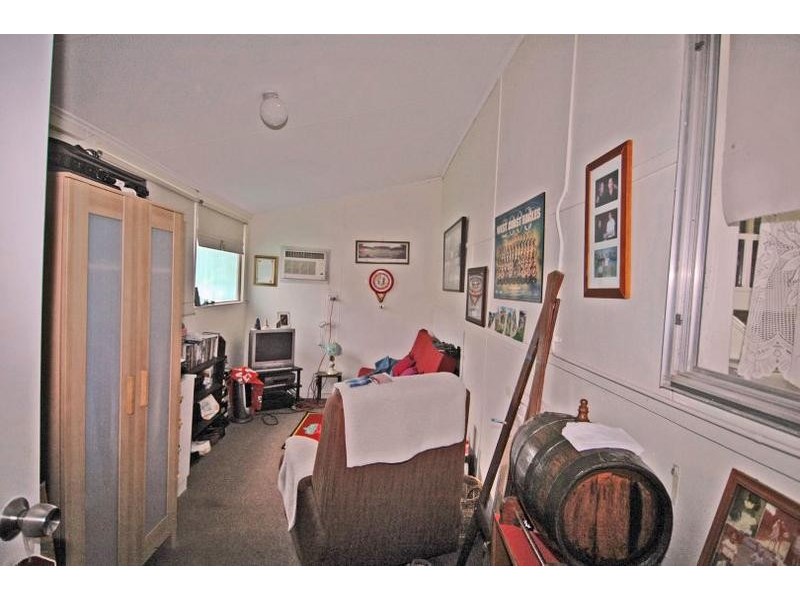 65 Suburban Road, York WA 6302