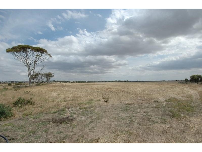 Lot 6,  WOONWOORING RD, Cunderdin WA 6407