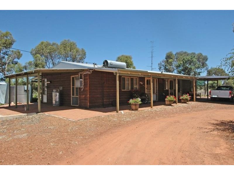 14 Punster Road, York WA 6302