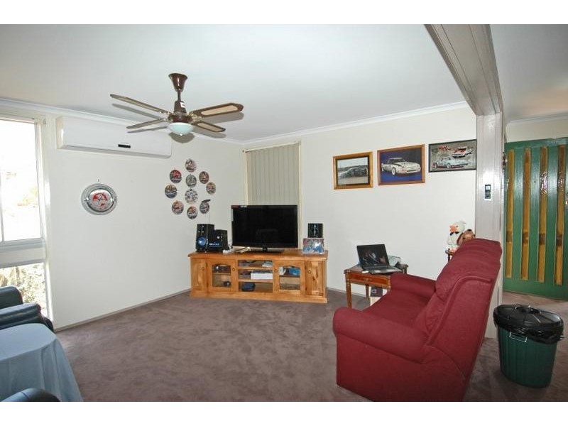 4 Scott Street, York WA 6302