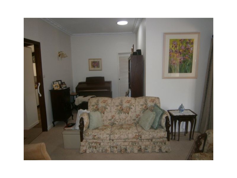 14 Colin Street, Merredin WA 6415