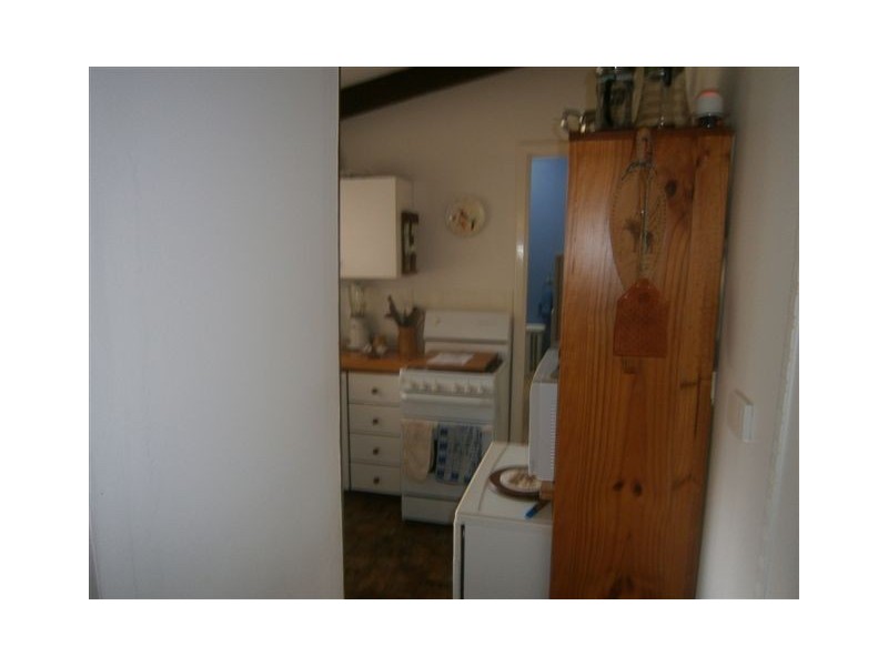 14 Colin Street, Merredin WA 6415