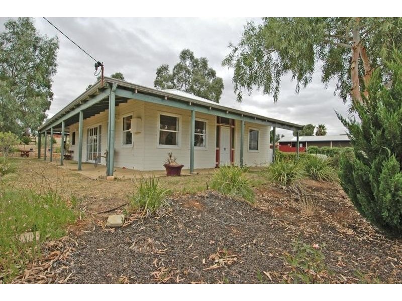 12 Hope Street, York WA 6302