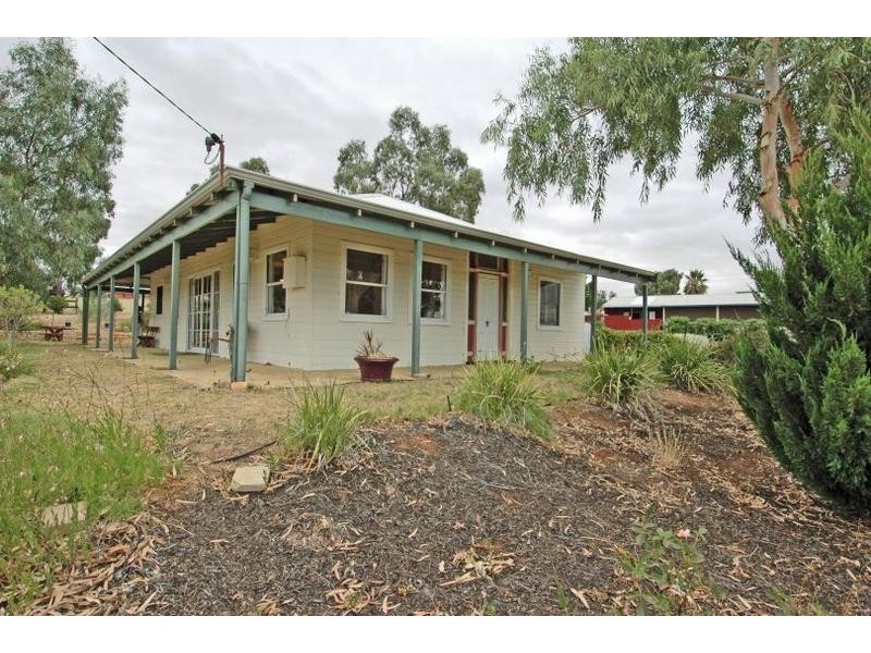 12 Hope Street, York WA 6302