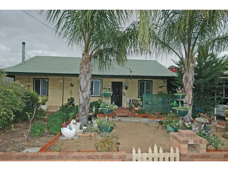 22 Murphy St, Quairading WA 6383