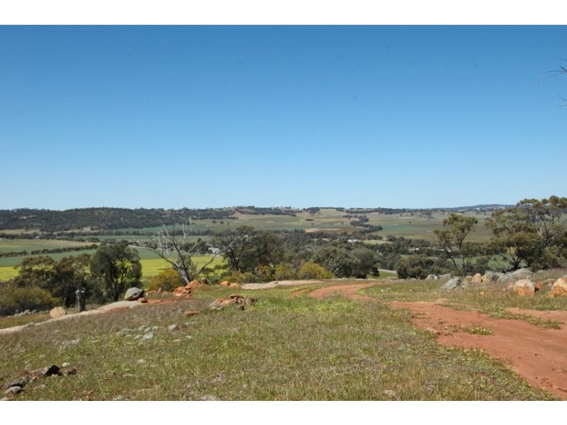 101 WESTDALE RD, Beverley WA 6304