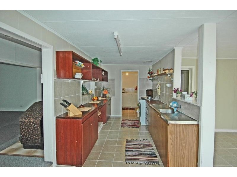 24 Railway Street, Beverley WA 6304