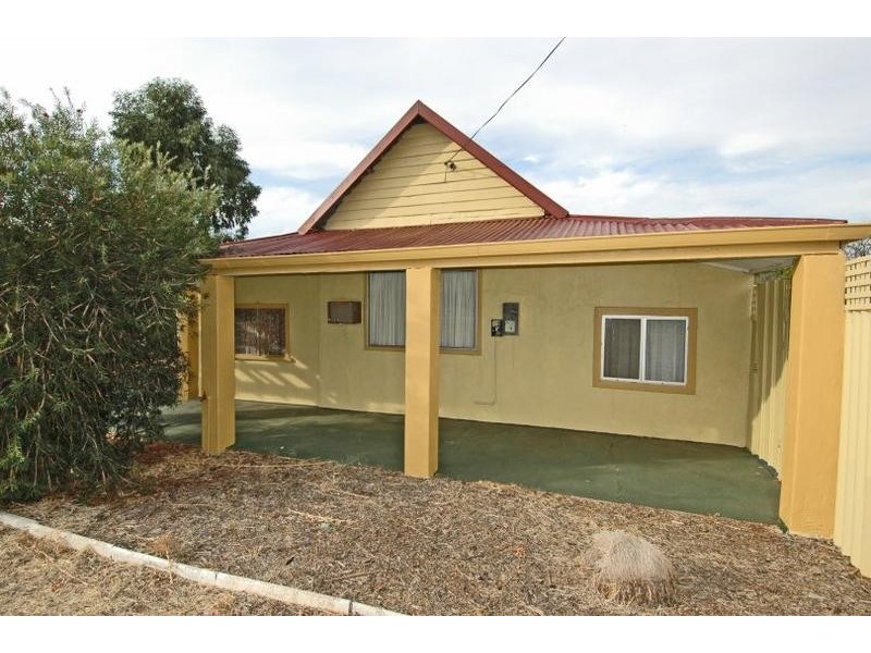 24 Railway Street, Beverley WA 6304