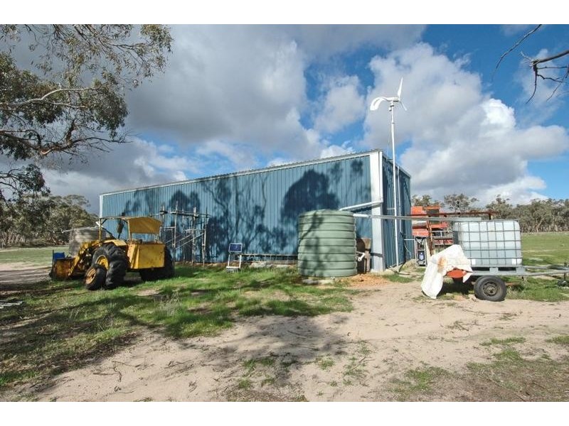 Lot 18717,  Mawson Dodenanning Road, Quairading WA 6383