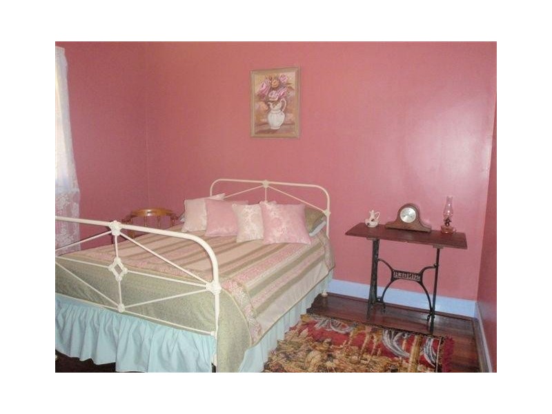 67 James Street, Kellerberrin WA 6410