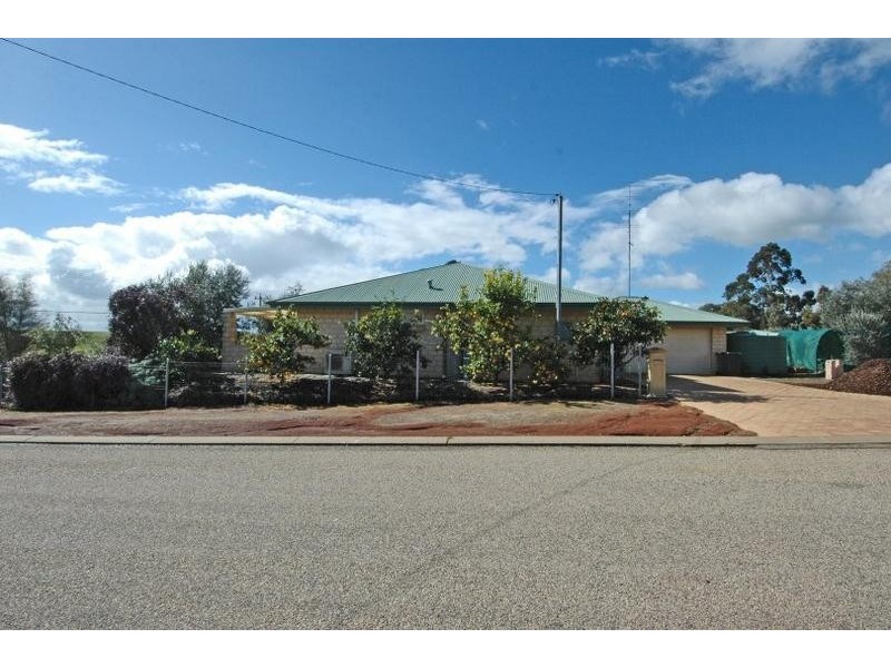 46 Cowen Road, York WA 6302