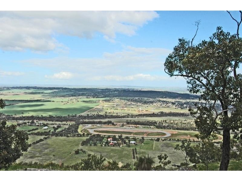 Location 2 Mt Bakewell, York WA 6302