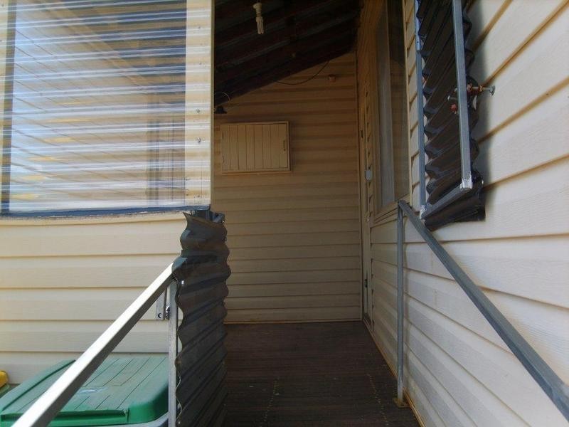 65 Endersbee St, Merredin WA 6415