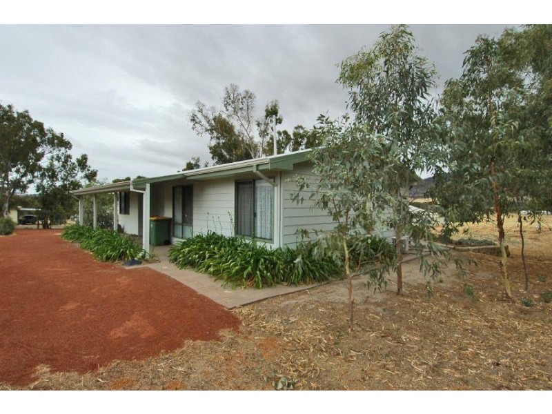 32 Hope Street, York WA 6302