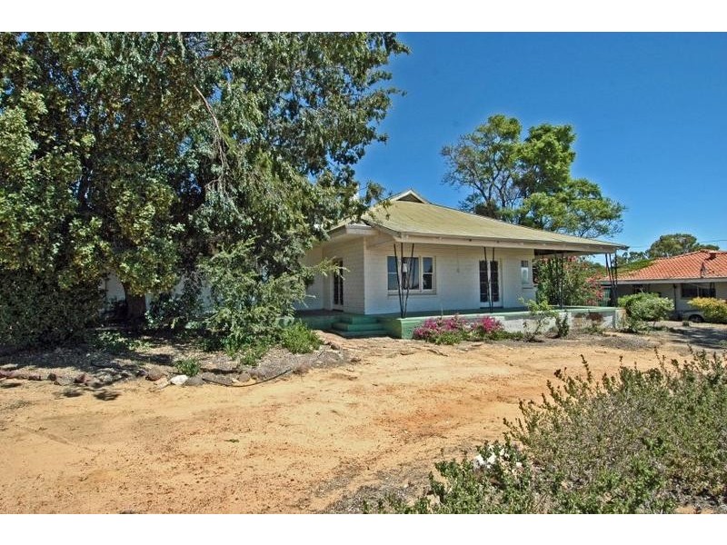 Lot 3, 99 MCLENNAN, Quairading WA 6383