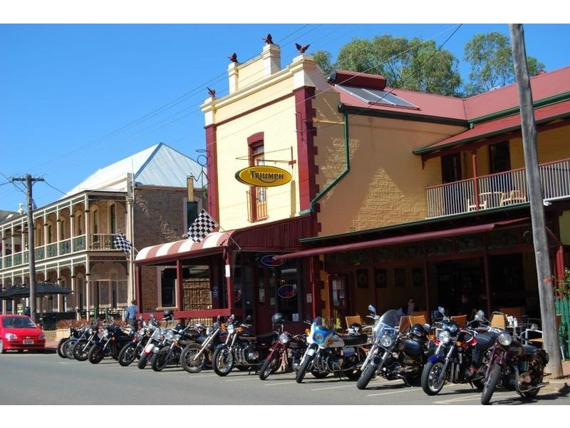 87 Avon Terrace, York WA 6302