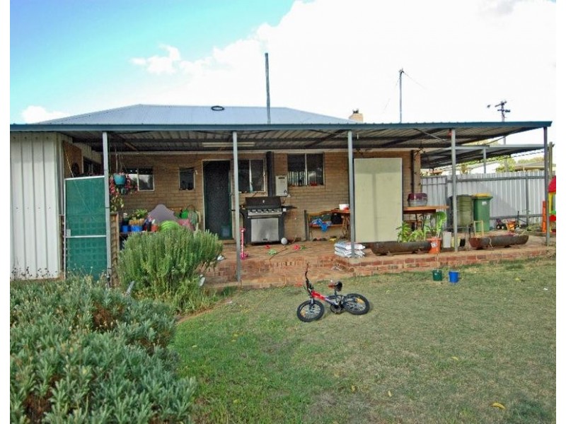 40 Raglan, Pingelly WA 6308