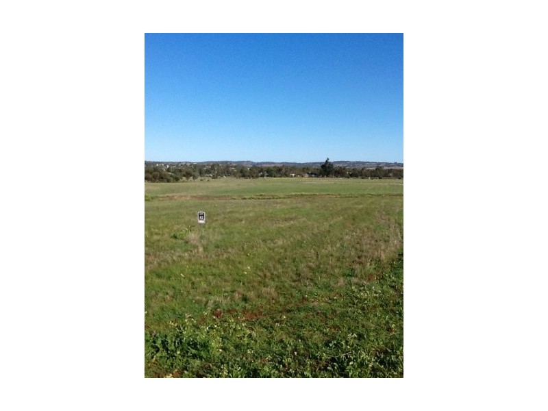 Lot 82, 17 Andrews Avenue, York WA 6302
