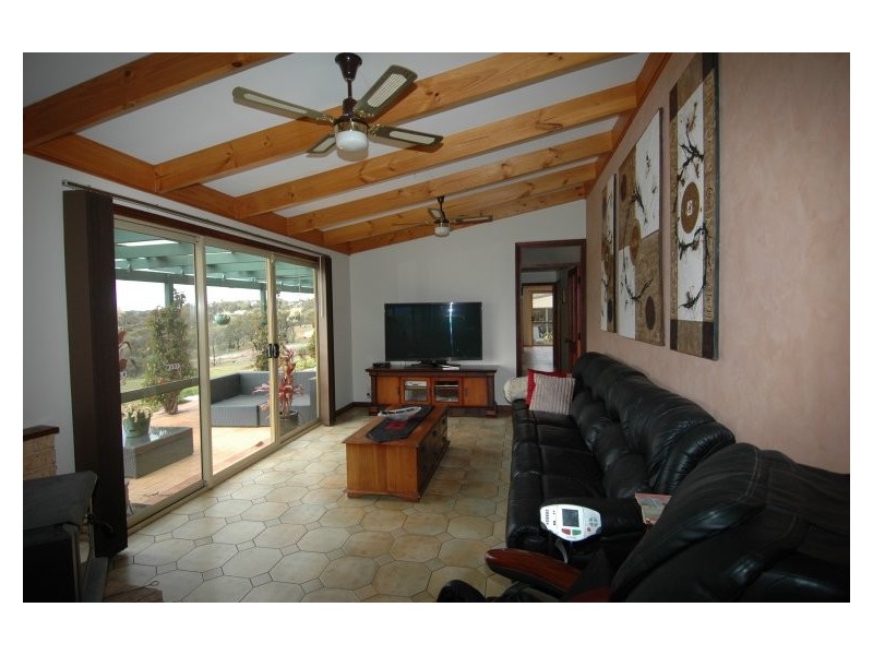 165 Attfield Road, York WA 6302