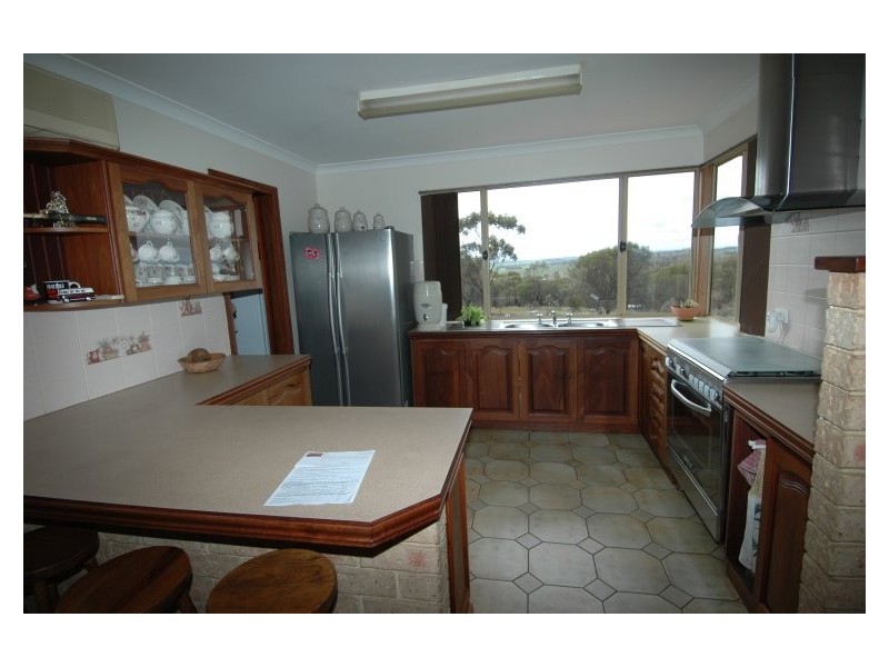 165 Attfield Road, York WA 6302