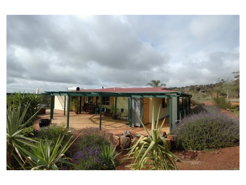 165 Attfield Road, York WA 6302