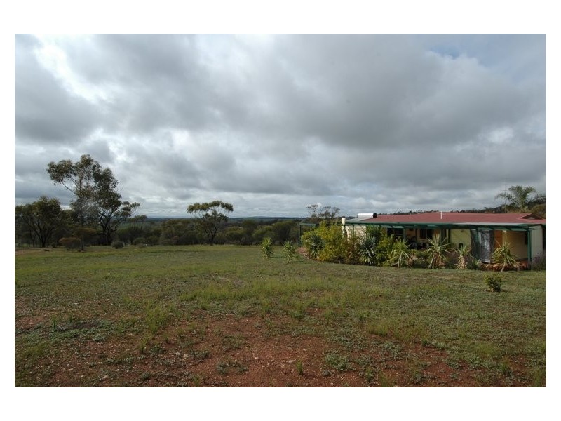 165 Attfield Road, York WA 6302