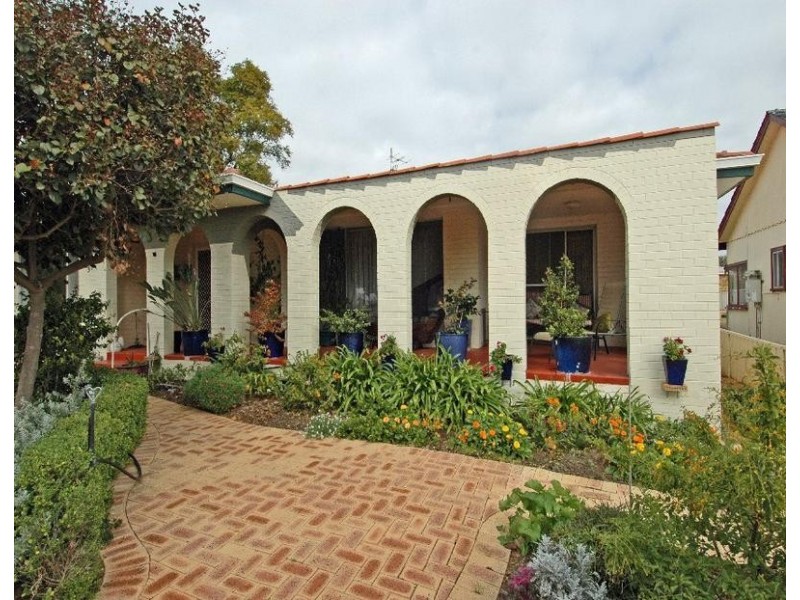 97 McLennan, Quairading WA 6383