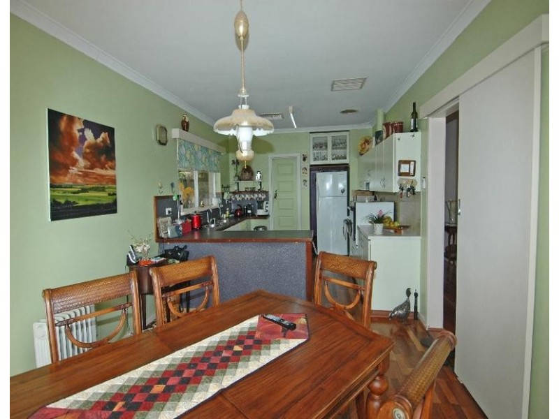 97 McLennan, Quairading WA 6383