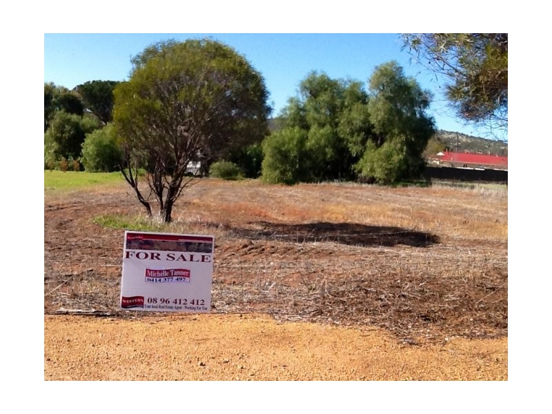 82 Georgiana Street, York WA 6302