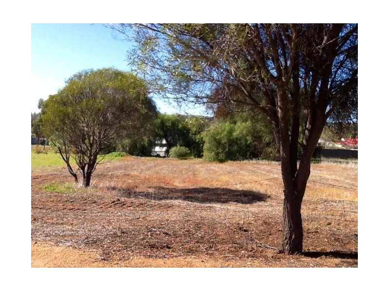 82 Georgiana Street, York WA 6302