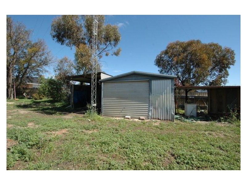 21 Main Street, Cunderdin WA 6407