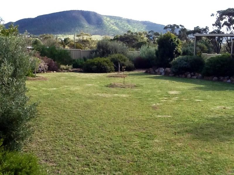 41 Tenth Road, York WA 6302