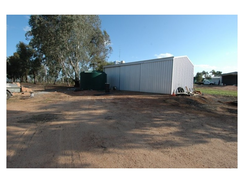 41 Tenth Road, York WA 6302