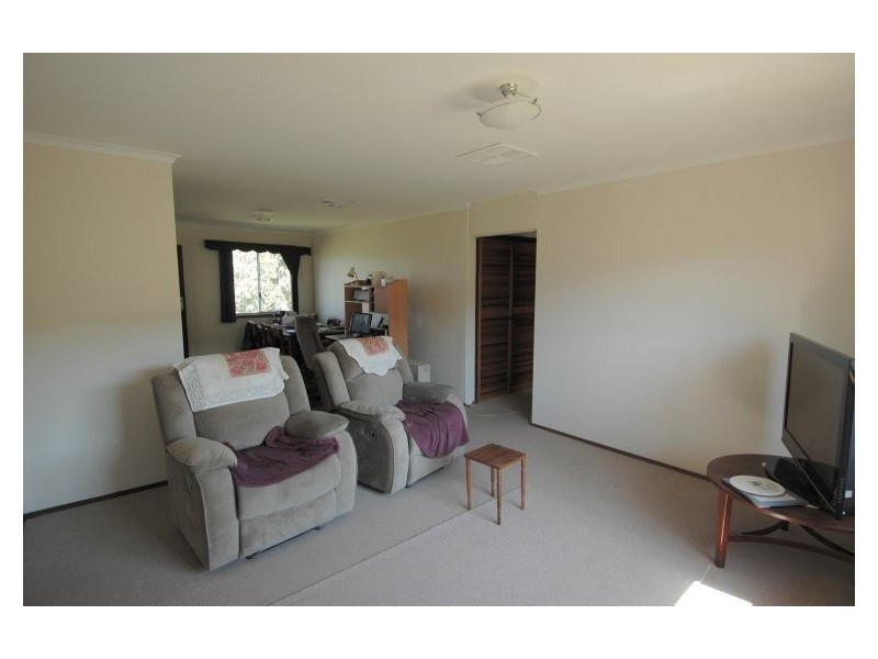 2061 Top Beverley Road, York WA 6302
