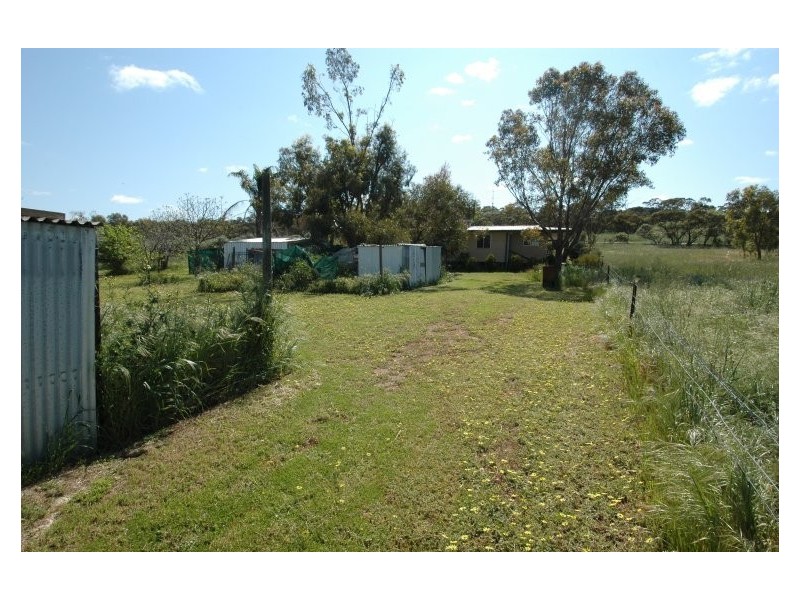 2061 Top Beverley Road, York WA 6302