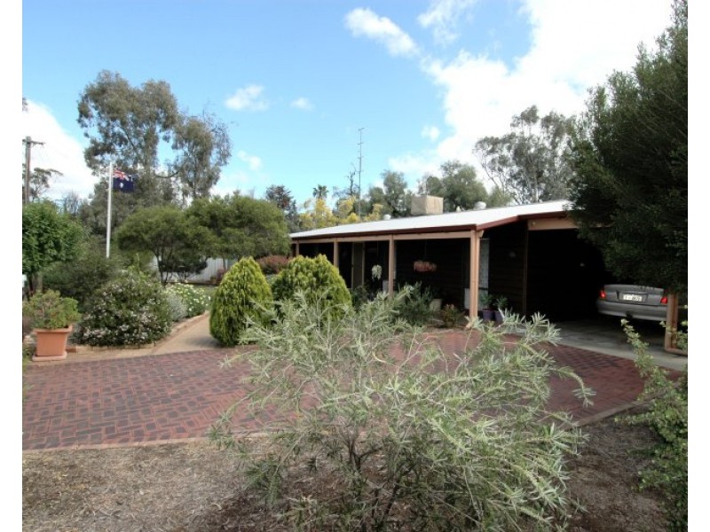6 Little Street, York WA 6302
