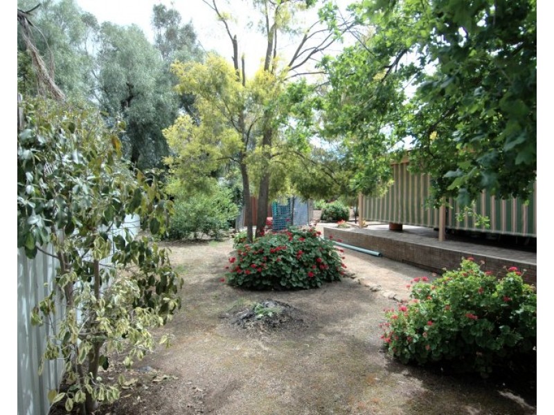 6 Little Street, York WA 6302