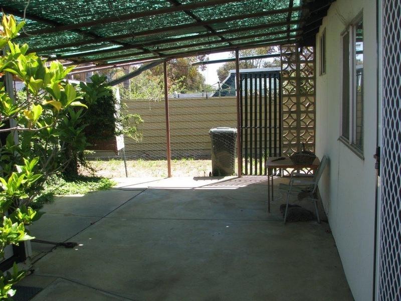 21 Mitchell Street, Kellerberrin WA 6410