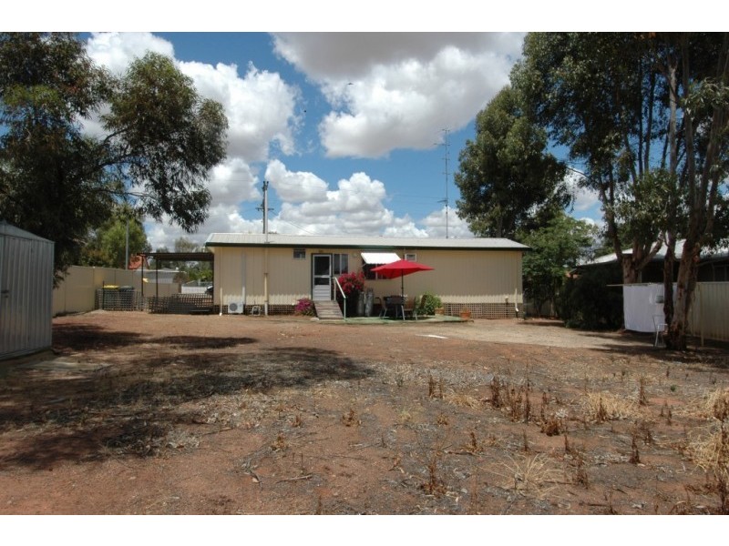 18 NEW ST, York WA 6302