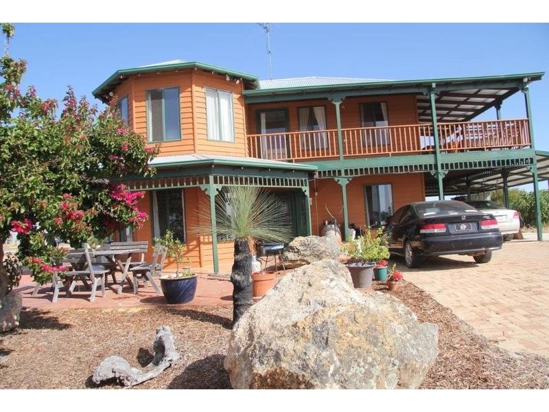 344 Badgin Road, Greenhills WA 6302