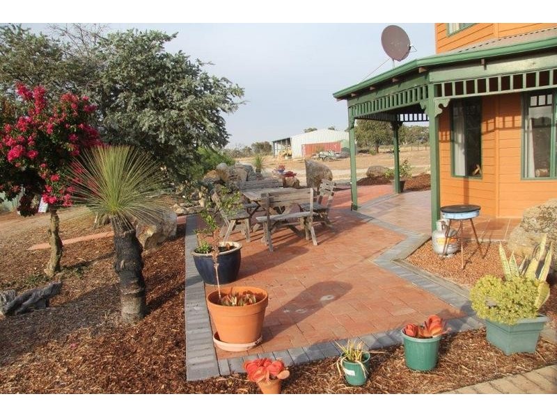 344 Badgin Road, Greenhills WA 6302